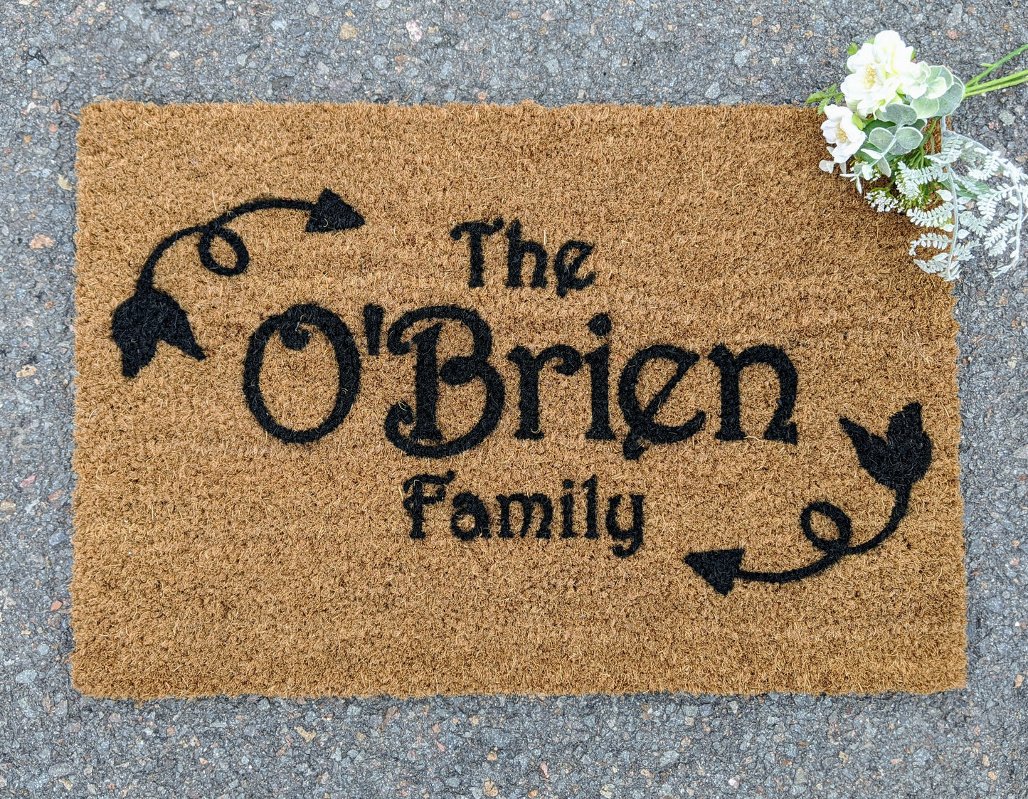 Personalised Family name front door with a leaf border - Personalised Doormat Australia