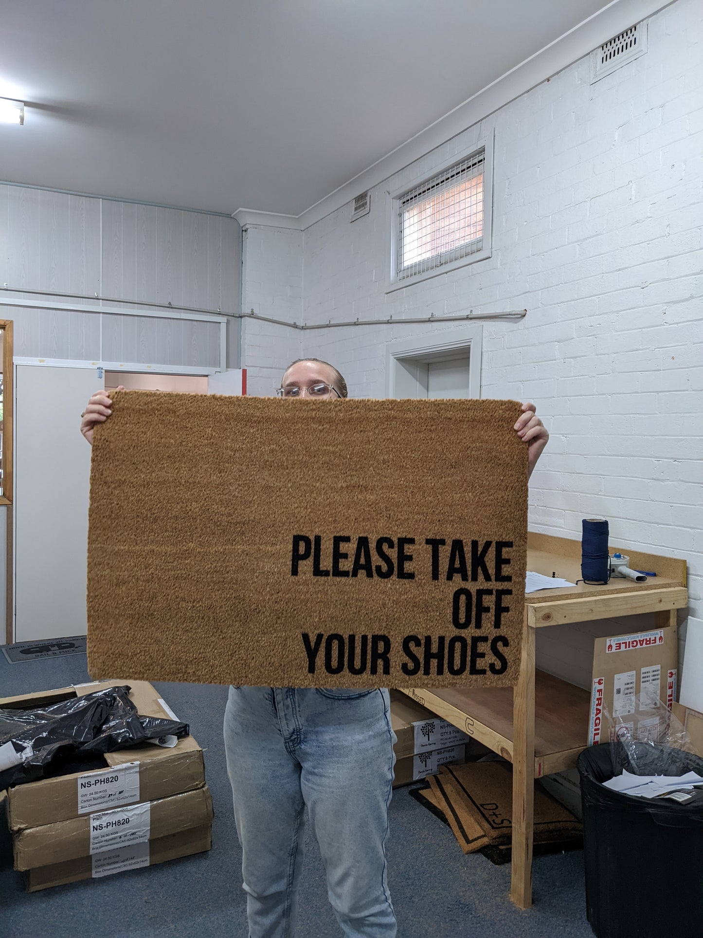 Please take off your shoes right doormat - Personalised Doormat Australia
